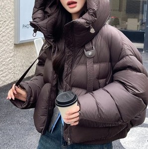 Veste coupe-vent de qualité supérieure Veste bouffante à capuche décontractée et élégante pour femmes Veste d'hiver élégante à couleur personnalisée - Product Image 4