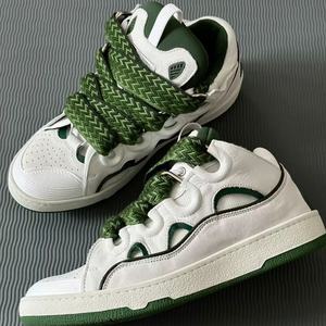 Chaussures de sport de luxe de haute qualité pour femmes, antidérapantes, à lacets, tendance, chaussures athlétiques, chaussures de course respirantes pour hommes - Product Image 3