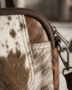 Cowhide Mini Crossbody <b>Bag</b> Genuine <b>Leather</b> Adjustable Strap Vintage Style Zipper Closure All Seasons Women's <b>Bag</b> - Product Image 5