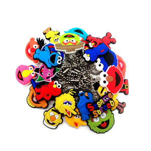 พวงกุญแจของที่ระลึกแบบกำหนดเองราคาถูก ดีไซน์โลโก้ ของเล่นกีฬาขนาดเล็ก วัสดุ PVC นิ่ม เหมาะสำหรับของที่ระลึก โฆษณา และโปรโมชั่น - Product Image 6