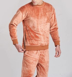 Trajes de logotipo reflectante personalizado de alta calidad, chándal de invierno Unisex, trajes para correr, chándales, opciones de talla grande para hombres y mujeres - Product Image 3