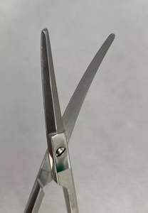 กรรไกรตัดจมูก ใบมีดโค้ง 40 มม. ยาว 14.6 ซม. ปลายกึ่งแหลม - Product Image 5