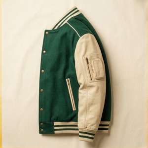 Blouson Bomber en Cuir Vert Crème Personnalisé, Style Letterman, Col Côtelé, Poches Zippées, Fabricant OEM ODM Marque Privée - Product Image 3
