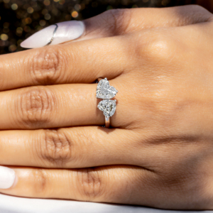 Anillo de compromiso de diamantes con dos piedras en forma de corazón de 2,44 quilates para mujer, oro de 14 quilates, talla 6.5US - Product Image 4