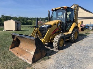 Chargeuse-pelleteuse Cat 416F d'occasion avec une excellente force de creusement et une forte capacité de chargement - Product Image 1