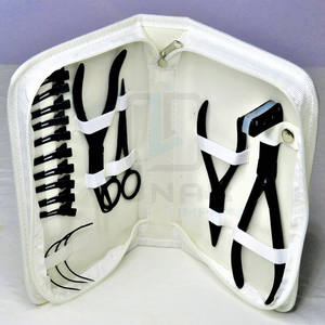 Kit de herramientas para extensiones de cabello en color negro mate, incluye pinzas para peinar el cabello, alicates de prensa de cinta profesional, agujas en forma de C, tijera pequeña - Product Image 3