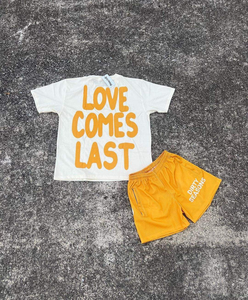 Conjunto de Camiseta y Pantalones Cortos con Estampado Vintage de Amor, Color Blanco y Rojo, Ropa Casual de Calle para Hombre, Ligera, Transpirable, Conjunto Combinado de Verano - Product Image 4