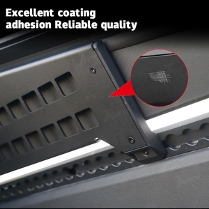 Divisor de Carga Modular para la Plataforma del Cybertruck, en Riel L, de Aleación de Aluminio, con Sistema Molle, para Mayor Versatilidad de Almacenamiento - Product Image 3