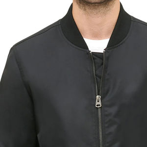 Chaqueta de Satén para Hombre, Novedad de 2025, Producto de Venta Caliente, Chaqueta Bomber de Satén para Hombre Hecha con Tela Suave para Ropa Urbana - Product Image 4