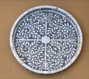 Bandeja de incrustaciones de hueso abstracto redondo hecho a mano bandeja de servicio de resina y MDF de tamaño personalizado para el hogar bandeja decorativa de bajo precio - Product Image 6