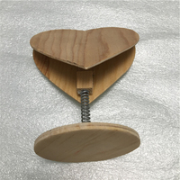Mini madera contrachapada en forma de corazón lugar tarjeta Memo titular foto de madera nota Clip soporte Base de exhibición para papel de menú de oficina, boda