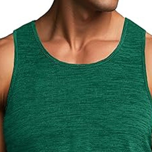 เสื้อกล้ามผู้ชายทรงสลิมฟิต - Product Image 2