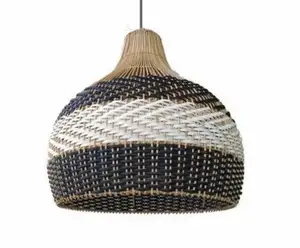 Lámpara Colgante Vintage de Ratán y Hierro Forjado, Hecha a Mano, con LED, Color y Tamaño Personalizables - Product Image 1