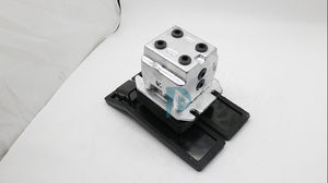 Válvula de Piloto de Desplazamiento FR260/ZE220 PV48K1411, Piezas de Excavadora de Alta Calidad para Maquinaria de Construcción, para Excavadoras y Tractores - Product Image 3