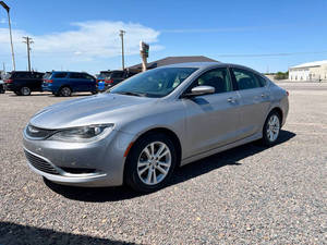 รถยนต์มือสองคุณภาพดีราคาประหยัด ปี 2015 คริสเลอร์ 200 แอล พวงมาลัยซ้าย - Product Image 3