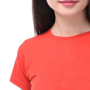 Top court pour femmes dernier cri disponible en gros logo personnalisé/couleurs anti-rides haut court pour femmes de qualité supérieure - Product Image 2