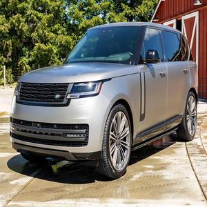 P530 Autobiography LWB 2024, V8 Twin-Turbo de 523 hp, Tracción en las Cuatro Ruedas, Equipamiento de Alta Gama, Mayormente sin Modificaciones - Product Image 1