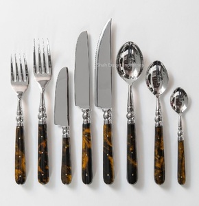 Ensemble de couverts en métal de meilleure qualité avec poignée en écaille de tortue argent poli pour la table à manger - Product Image 2