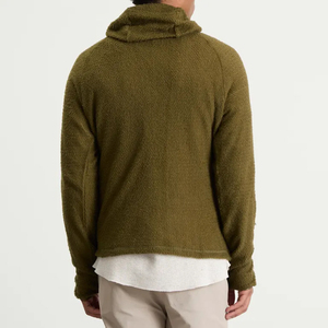 Poncho en cachemire 100% 2/26Nm mongol, col roulé chaud pour l'automne et l'hiver, poncho tricoté pour femmes par Ako - Product Image 3