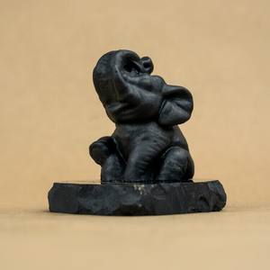 Figura de elefante de shungita - Product Image 1