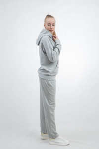 Sudadera con Capucha de Jersey 100% Algodón para Mujer, Estilo Casual, Logotipo Bordado Estampado en la Parte Delantera, Sostenible - Product Image 5