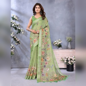 Sari Profesional Verde Lima con Estampado Floral GG-412, Tejido de Muselina que Agrega un Toque Encantador - Product Image 1