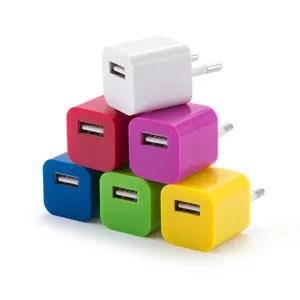 Gadget USB Promozionale Personalizzato Radnar per Ricarica e Appassionati di Tecnologia - Product Image 2