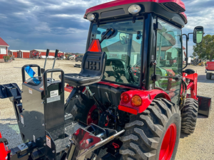 Tracteur TYM T474HC 2026, 48 CV, 70 CV, 4x4, mini-tracteur avec pelle rétrocaveuse, chargeur frontal, diesel, tracteur utilitaire agricole pour jardin et agriculture - Product Image 4