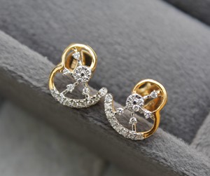 18K Yellow Gold Heart Shape Loop Pendant Elegant Minimalist Design with Genuine Diamonds for Everyday Wear and Special Occasions - Product Image 6