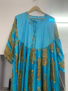 Robe mi-longue tigre à rayures bleues, mini robe, robe longue imprimée bloc, col profond avec ficelle plus proche - Product Image 3