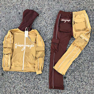Ensemble de survêtements évasés à manches longues et confortables pour hommes, streetwear avec logo personnalisé et techniques imprimées pour l'hiver - Product Image 5