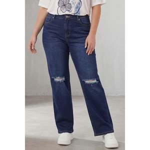 Jean pour femme grande taille bleu marine avec détails déchirés aux genoux - Product Image 1