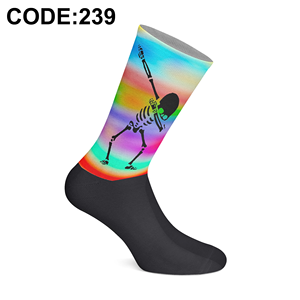 Calcetines Deportivos con Estampado Digital Artístico Hechos en Turquía, Tecnología de Sublimación Premium, Calcetines con Gráficos Coloridos para Uso Diario y Comodidad - Product Image 2