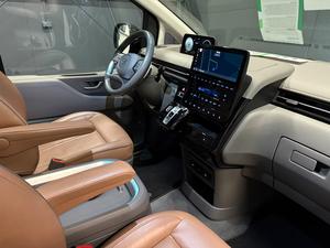 Hyundai Starex 2.0L, couleur noire, diesel, transmission automatique, fourgon, neuf/occasion, 2021 - Product Image 2