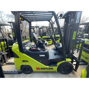 Transpaleta CLARK S30CL 2023, Diésel, Nueva y Usada, para Construcción, Agricultura, Comercio Minorista y Talleres de Reparación de Maquinaria - Product Image 1