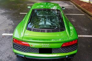 Audi R8 V10 Performance Coupé RWD Essence 2023, faible kilométrage - Product Image 5