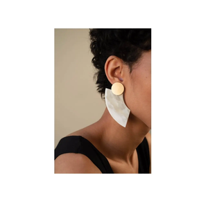 Pendientes de cuerno de estilo vintage con diseño de latón Accesorios hechos a mano Nueva joyería de moda para niñas compromiso Diseño Popular - Product Image 2