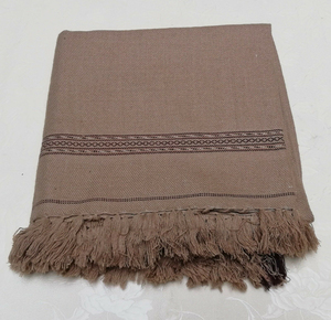 Châles musulmans chauds faits à la main de couleur unie de haute qualité brodés pour hommes mode d'hiver poids lourd chaud long imprimé - Product Image 5