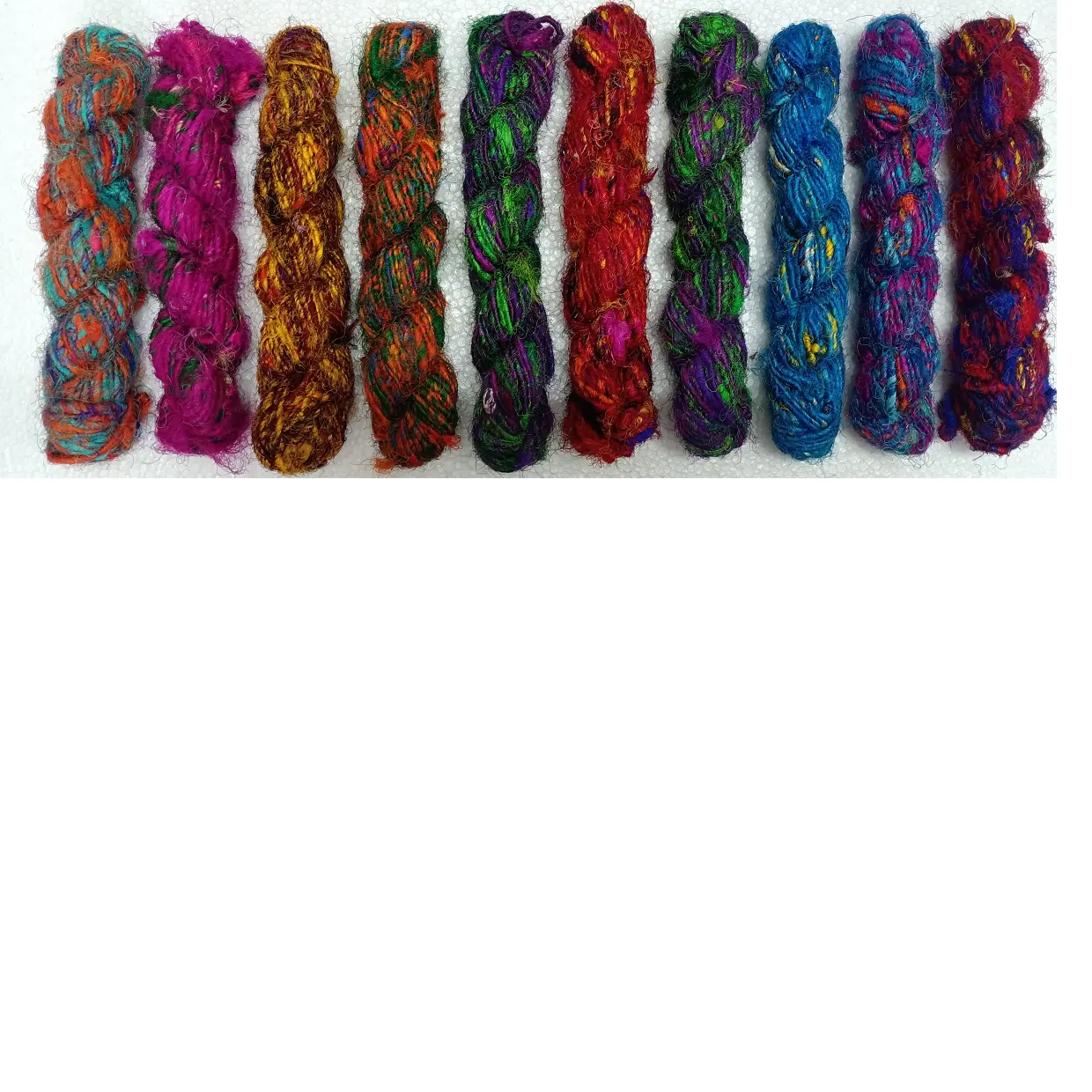 Hilos de seda multicolores, disponible en varios colores, madejas de 100 gramos, ideal para artistas de ganchillo y artistas de fibra