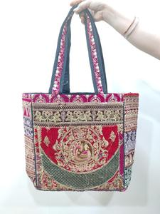 กระเป๋าโท้ทผ้าฝ้ายพิมพ์ลายสีสันสดใสสำหรับผู้หญิง กระเป๋าถือแบบพกพาเนื้อนุ่ม พิมพ์ลายดิจิทัล เหมาะสำหรับใช้ในชีวิตประจำวัน รับผลิตตามสั่งขายส่ง - Product Image 2