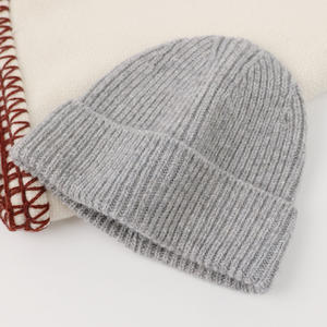 Bonnets en laine unisexe pour hommes en jacquard uni, logo personnalisé, automne-hiver, haute qualité, design uni, chauds, à revers, pour hommes - Product Image 3