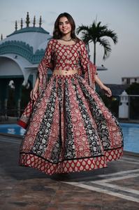 Set Lehenga Choli Blouse Dupatta Tradisional 100% Katun Cantik Eksklusif, Cetakan Gambar Tangan, Untuk Pesta <span class=keywords><strong>Prom</strong></span>, Dari India, Harga Terjangkau - Product Image 5