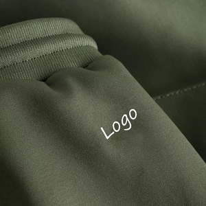 Pantalones cortos deportivos personalizados de poliéster suave con cintura ajustable, pantalones cortos para correr de alta calidad con logotipo personalizado de verano para hombres - Product Image 5