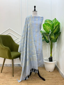 Conjunto de 3 Piezas de Seda Banarasi Pam de Diseño Tradicional Premium Sin Costuras para Mujer, Ropa Étnica para Fiestas, Festivales y Bodas, Secado Rápido, Protección Solar - Product Image 2