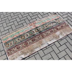 Alfombra Turca Vintage de 2.4x5.3 pies, Alfombra de Lana Azul con Pequeños Motivos Florales - Product Image 2