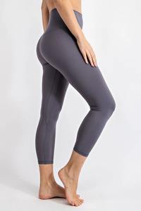 OEM Scrunch Butt Capri Leggings Para Mujeres Capri Longitud Sin Costuras Yoga Pantalones Cortos Que Absorbe La Humedad Ropa de Gimnasio Fabricante Personalizado - Product Image 5