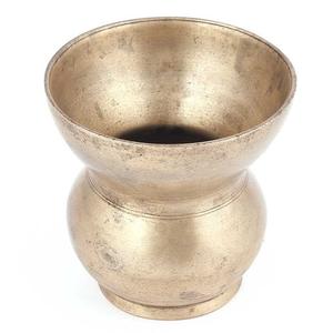 Vintage Pure Brass Spitting Bowl With Polish Finished <b>For</b> Decoration Purpose High Quality Arabic Peekdaan <b>Decorative</b> <b>Item</b> - Product Image 2