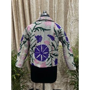 Veste matelassée Kantha Sujani personnalisable avec logo, style universitaire, en PU, patchwork de coton, pour le printemps et l'automne, tenue professionnelle décontractée - Product Image 4
