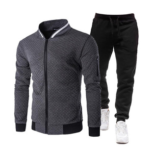 Ensemble de survêtements décontractés pour hommes, vêtements de sport légers et confortables, combinaison de jogging pour l'entraînement en salle de sport, la course et les activités de plein air - Product Image 2