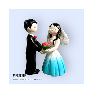 Vente en gros de statues décoratives de couples de mariage mignons et intimes pour la décoration intérieure de style asiatique - Product Image 4